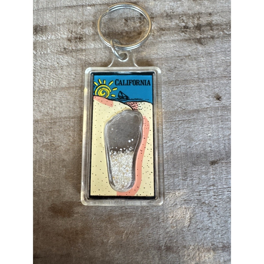 California Sand Foot Travel Souvenir Keychain Key Ring Cali Beach